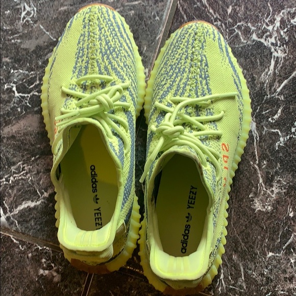 Yeezy 350 boost frozen yellow - Picture 3 of 3